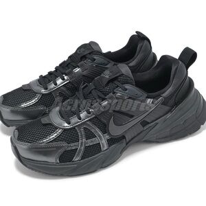 Nike Women’s V2K Black Sneakers